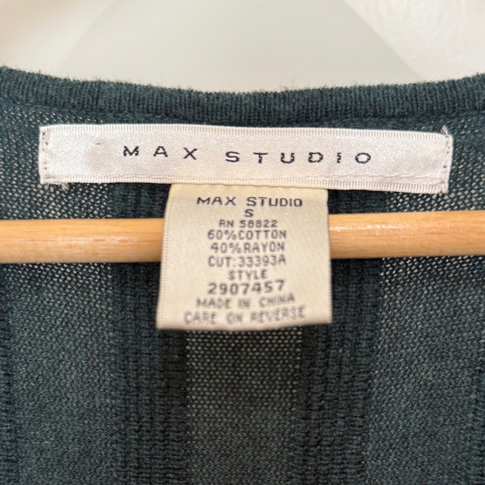 Max Studios Hunter Green Long Sleeve Knit Dress - Picture 2 of 5
